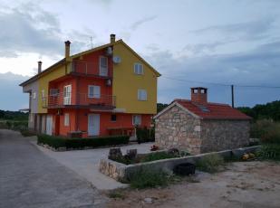 Haus Nr. 90